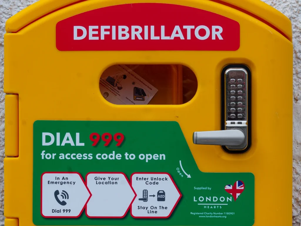 Defibrillator outside Slyne with Hest Memorial Hall